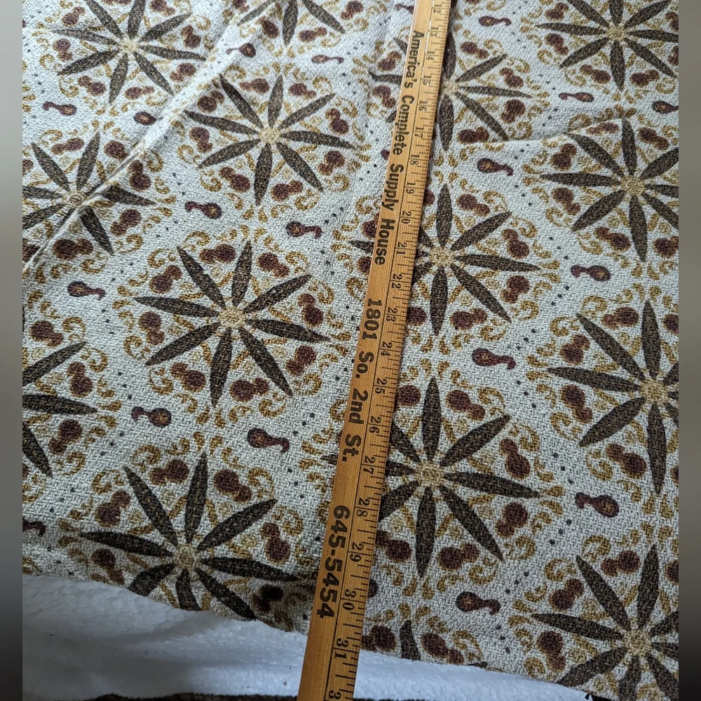 Medallion printed throw blanket by bloomingville